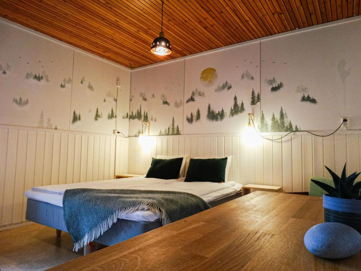 Silver Fox Hostel Äkäslompolo エクステリア 写真