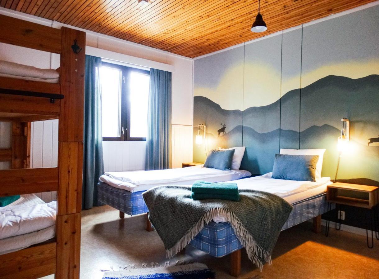 Silver Fox Hostel Äkäslompolo エクステリア 写真